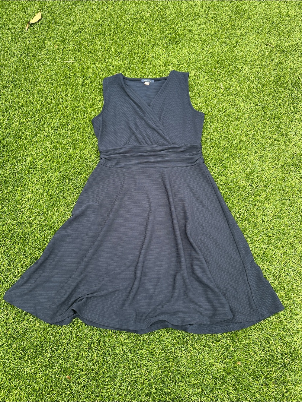 Tommy Hilfiger Women’s Sleeveless Wrap Dress Navy Blue Size 2